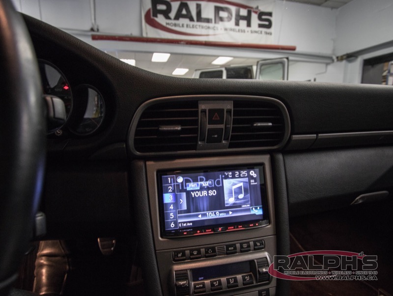 Porsche 911 Apple CarPlay