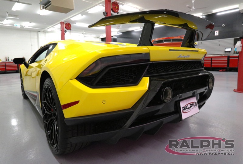 Huracan Laser-2